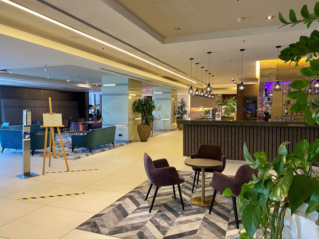 Crowne Plaza Düsseldorf-Neuss, an IHG Hotel 4