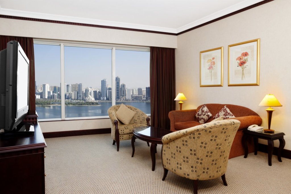 Corniche Hotel Sharjah 10