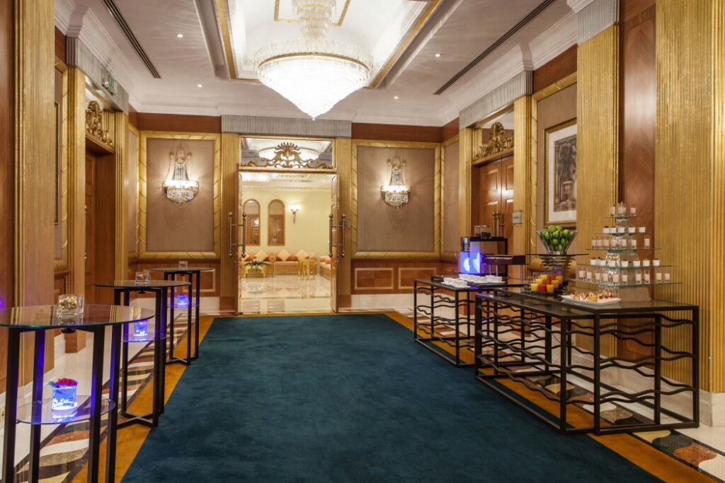 Corniche Hotel Sharjah 7