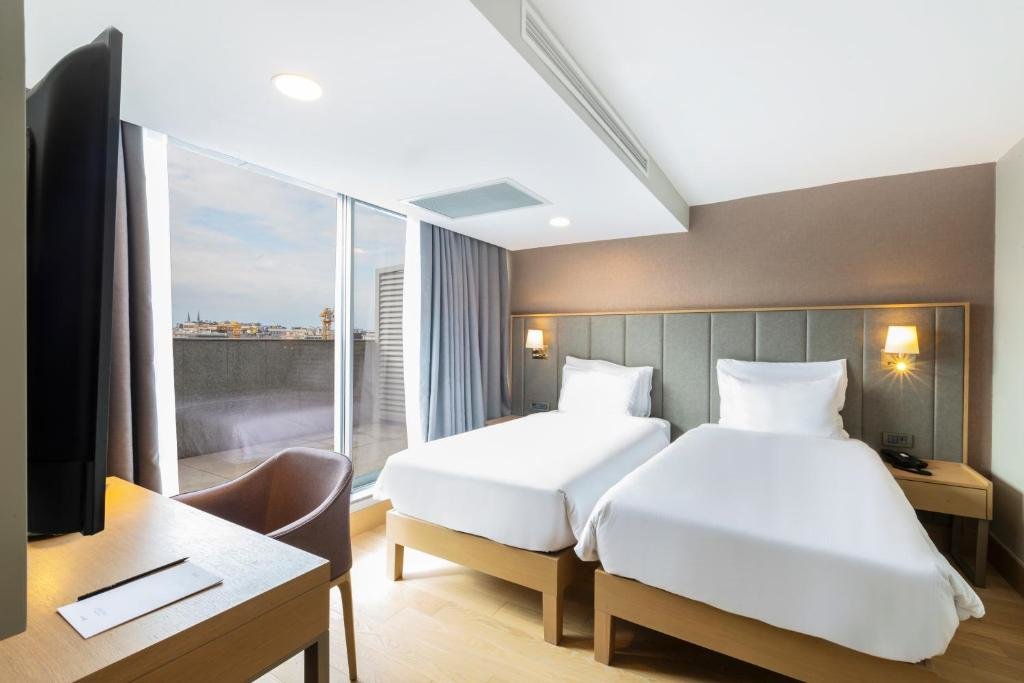 Radisson Hotel Istanbul Harbiye 10