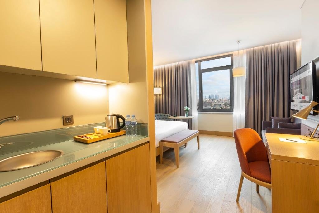 Radisson Hotel Istanbul Harbiye 11