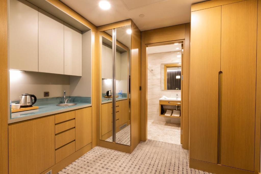 Radisson Hotel Istanbul Harbiye 18
