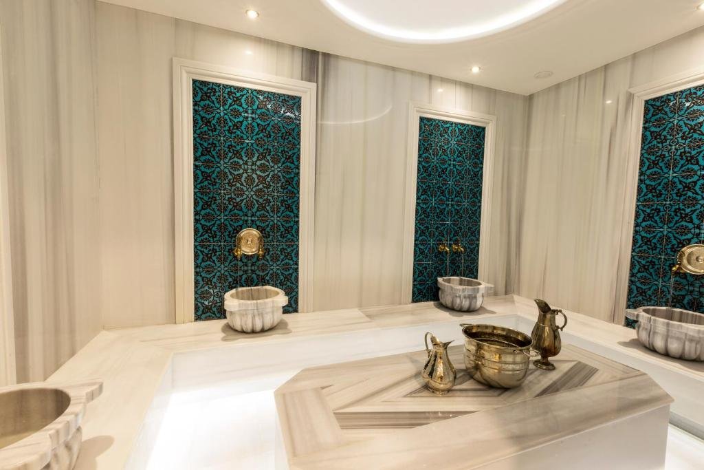 Radisson Hotel Istanbul Harbiye 8