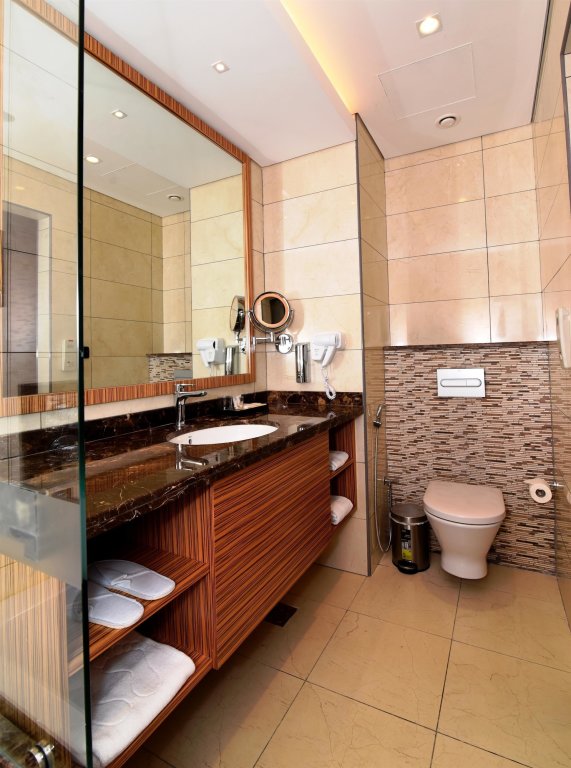 Best Western Plus Pearl Creek 11