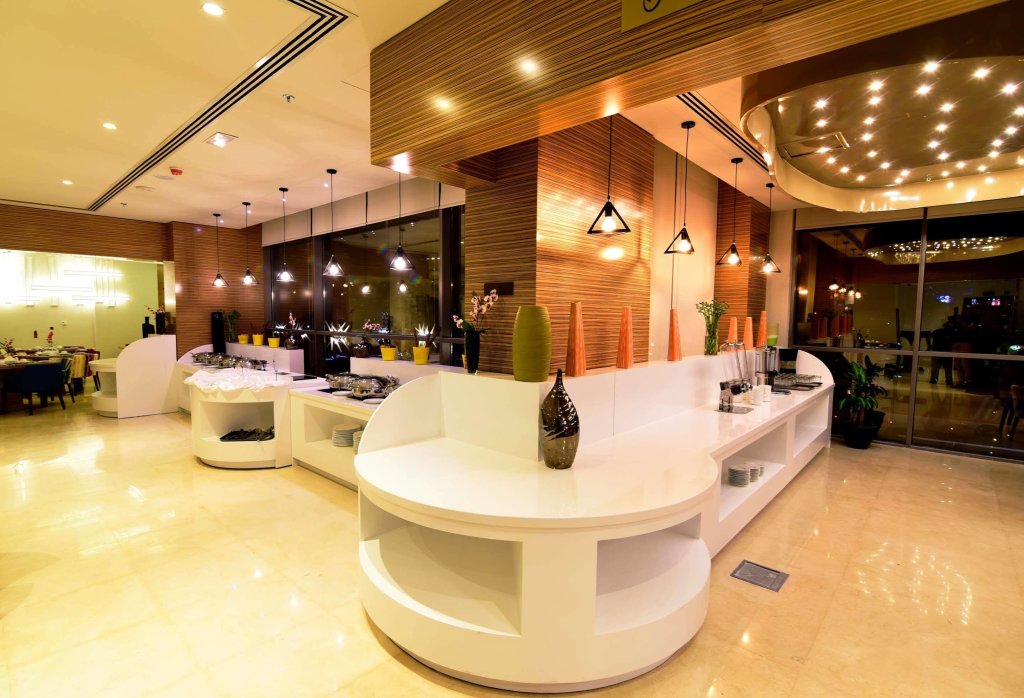 Best Western Plus Pearl Creek 18