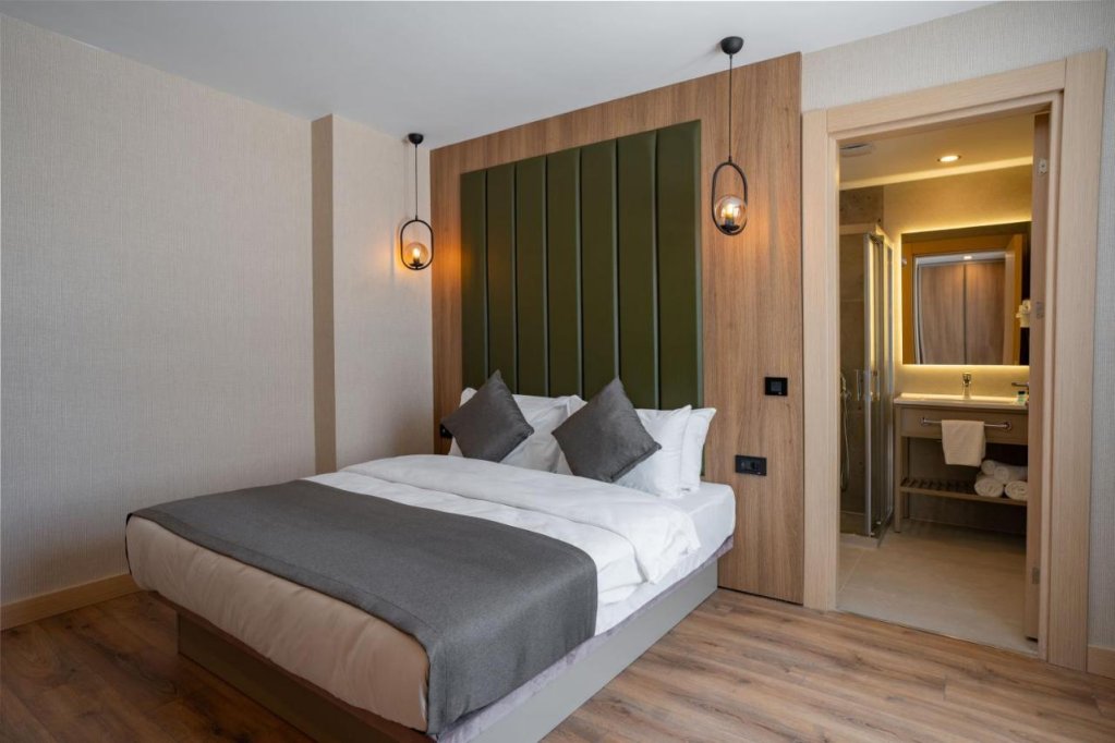Perast City Hotel 5