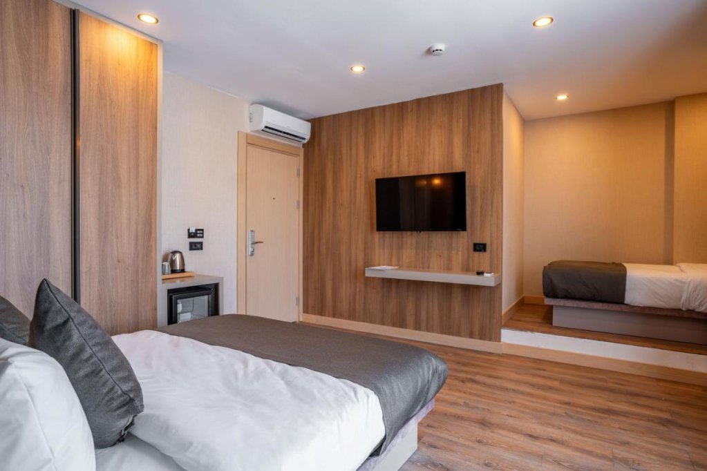 Perast City Hotel 8
