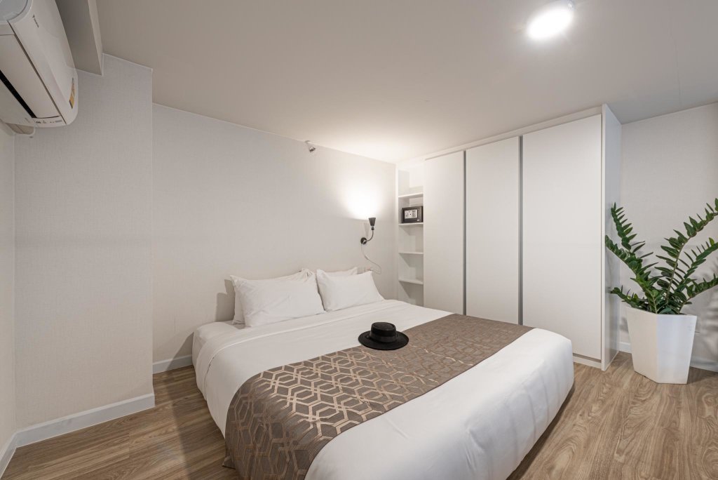 Q Box Hotel Bangkok Blossom 8
