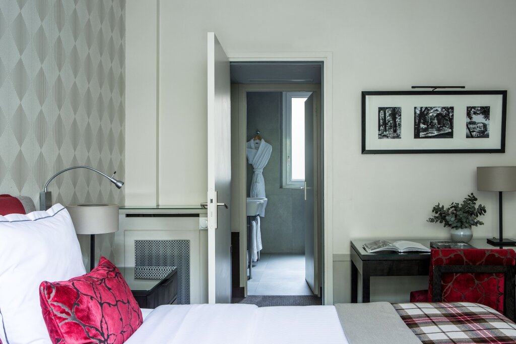 Hotel Aiglon 10