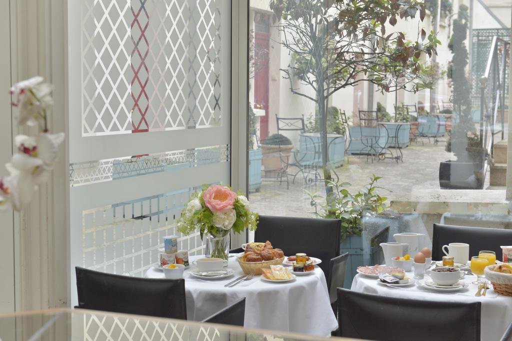 Hotel Unic Renoir Saint Germain 19