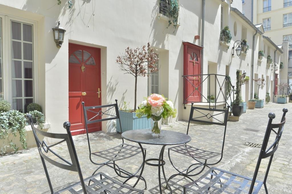 Hotel Unic Renoir Saint Germain 20