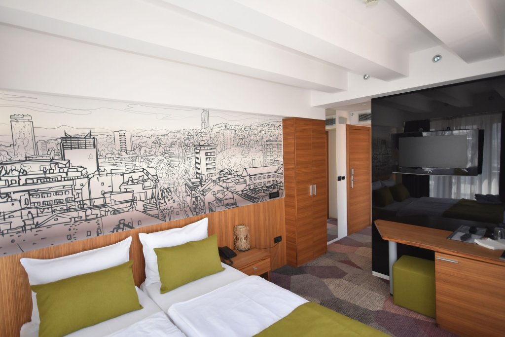 Hecco Deluxe Hotel 8