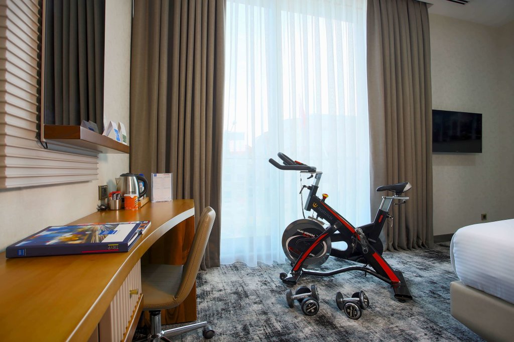 Tryp by Wyndham Istanbul Topkapi 1