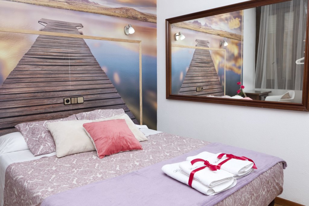 Hostal Hispano Gran Vía 1