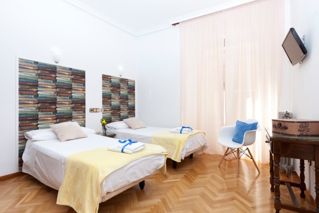 Hostal Hispano Gran Vía 17