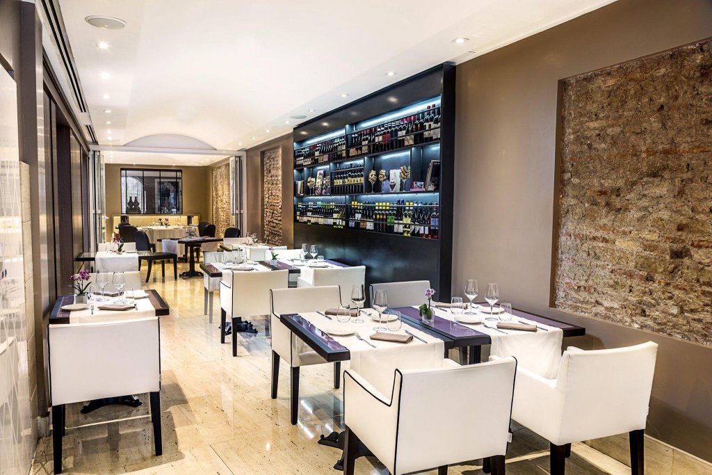 Hotel Indigo Rome - St. George, an IHG Hotel 3