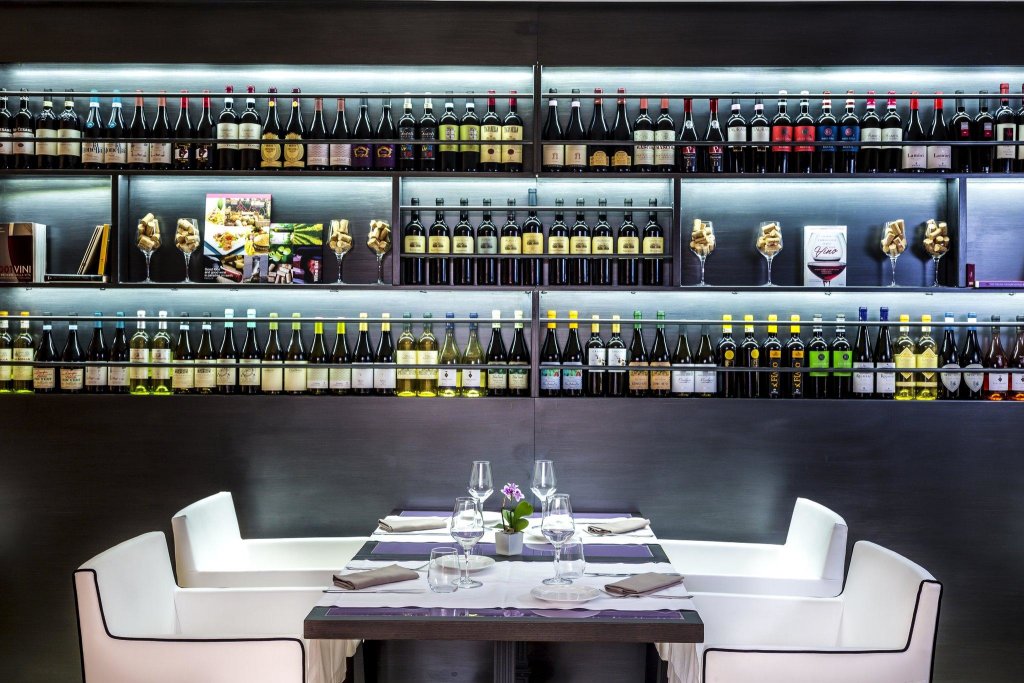 Hotel Indigo Rome - St. George, an IHG Hotel 9