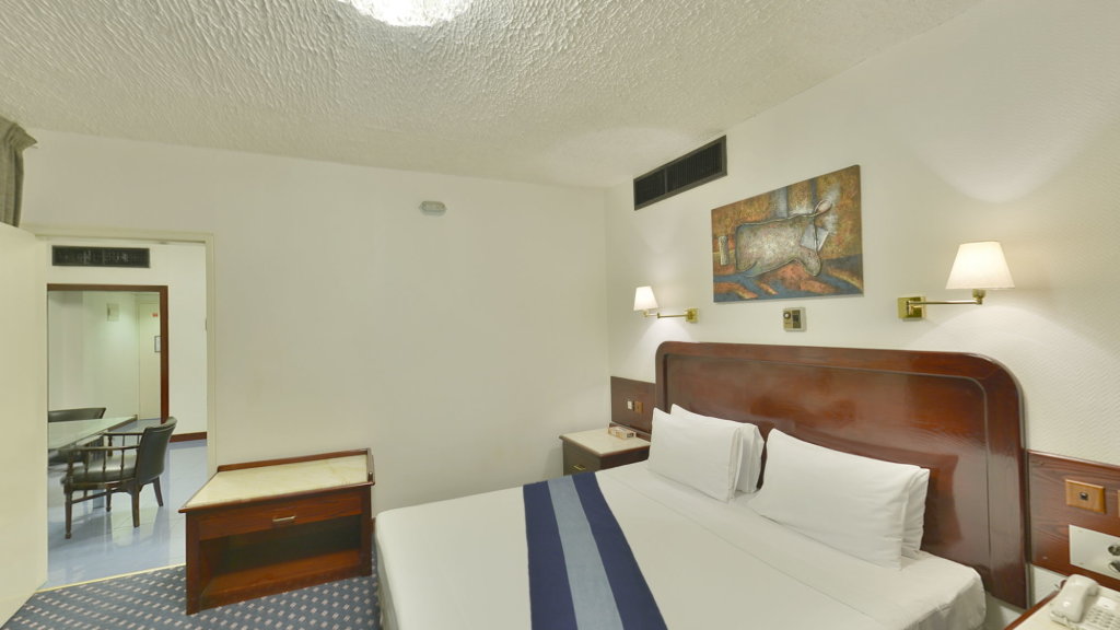 Astoria Hotel 5
