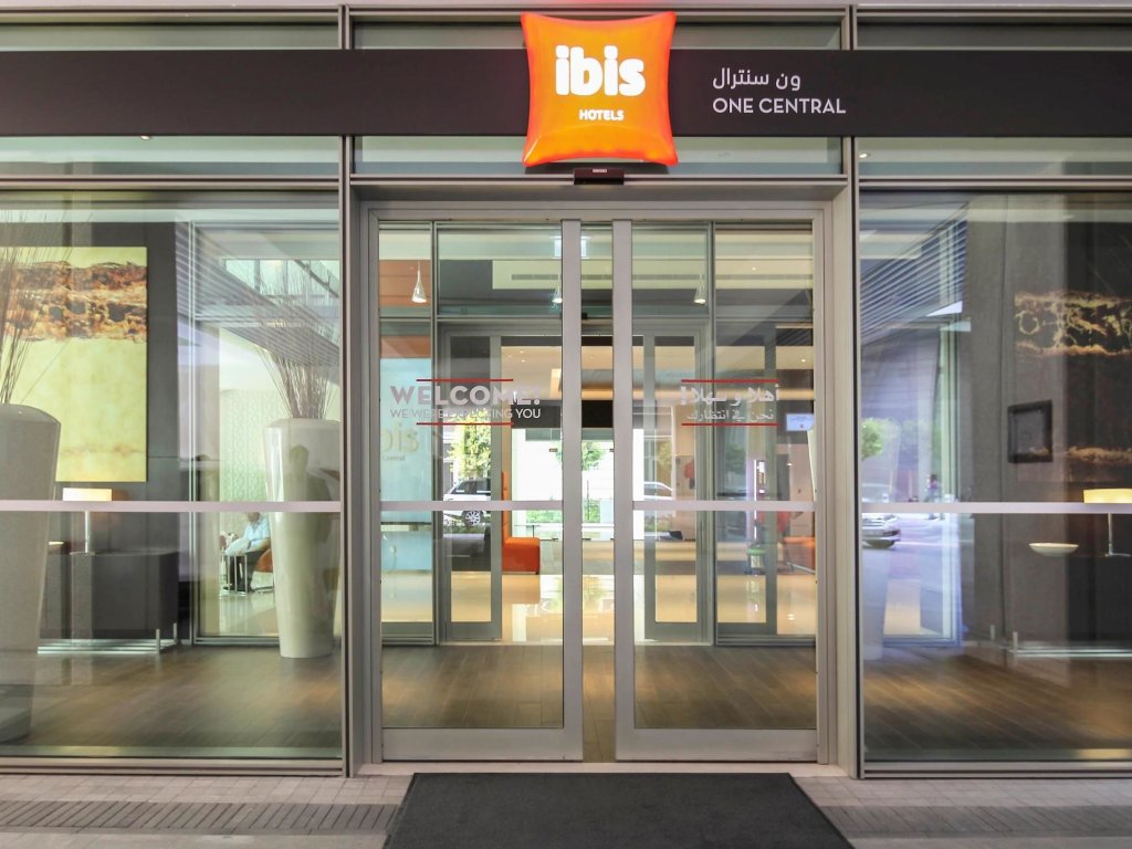 ibis One Central Hotel 1