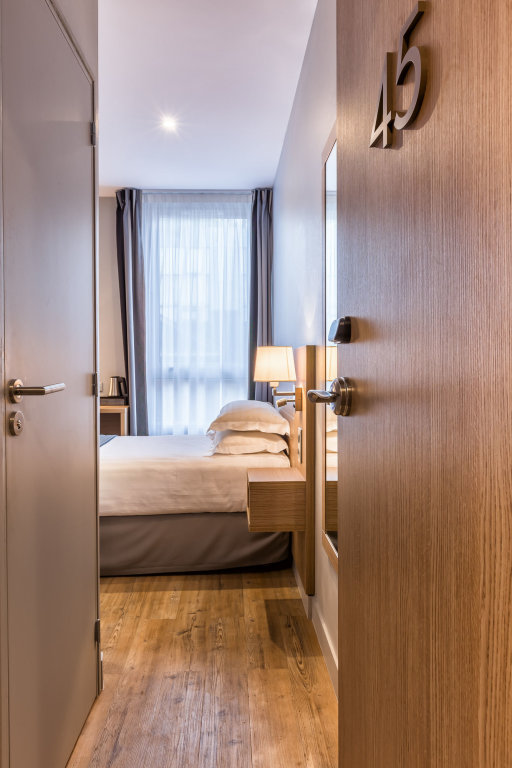Hôtel Paris d'Issy Hôtel porte de Versailles 19