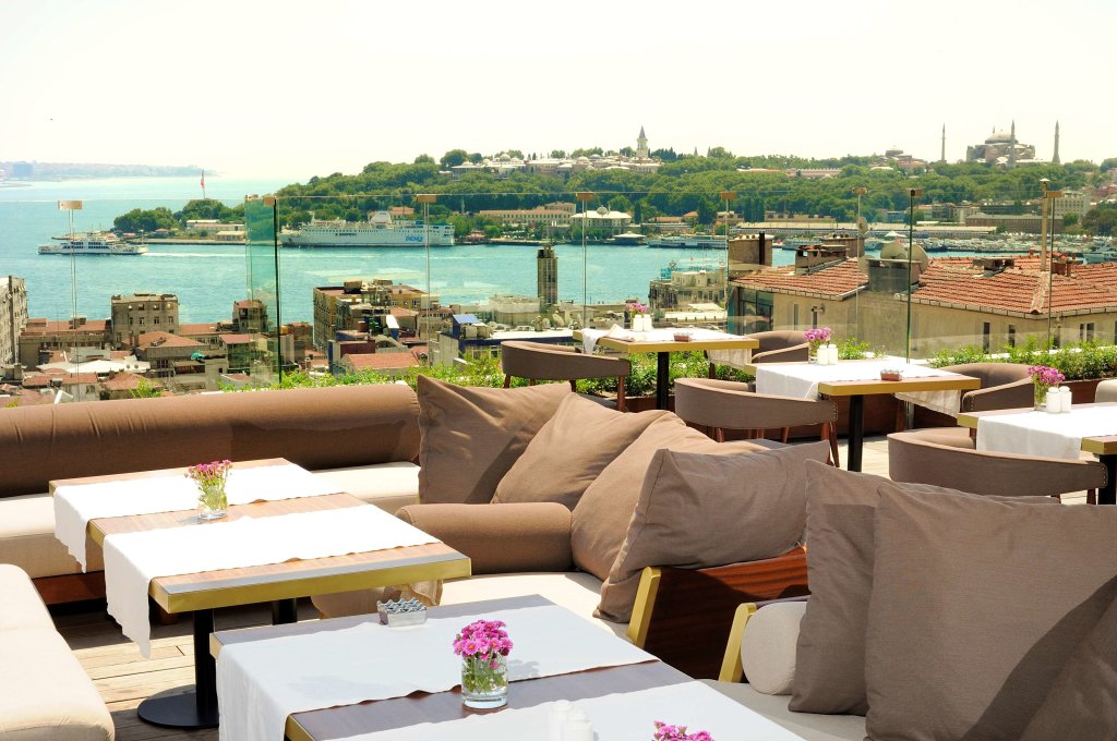 Georges Hotel Galata 12