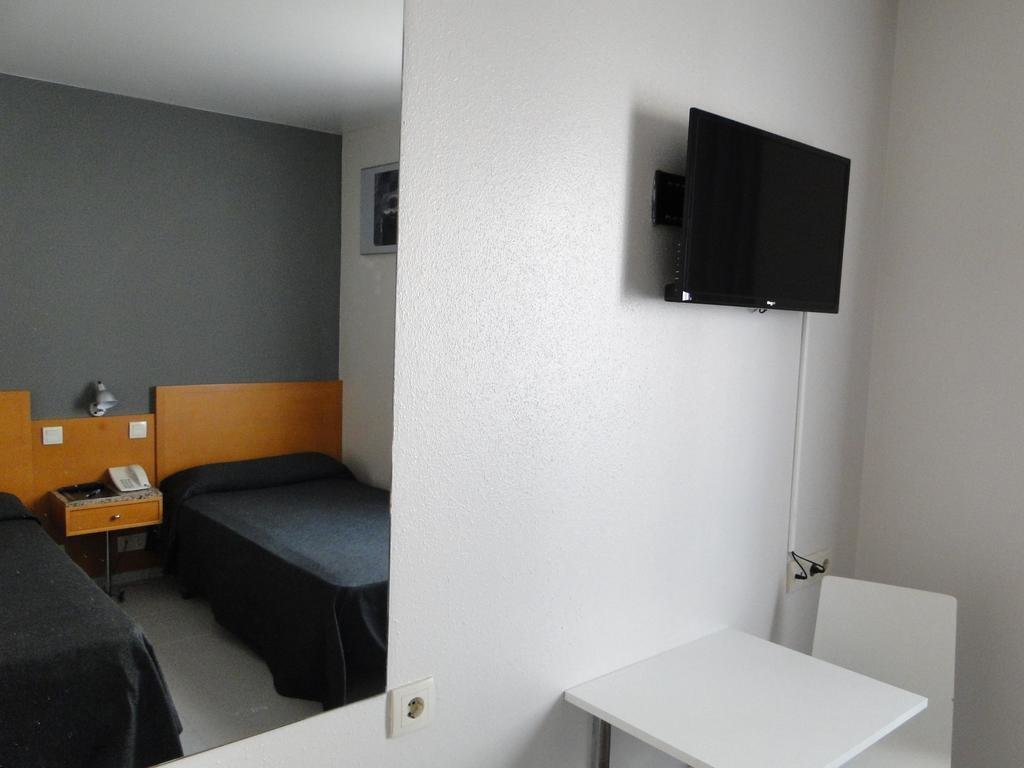 Hostal Lami 24