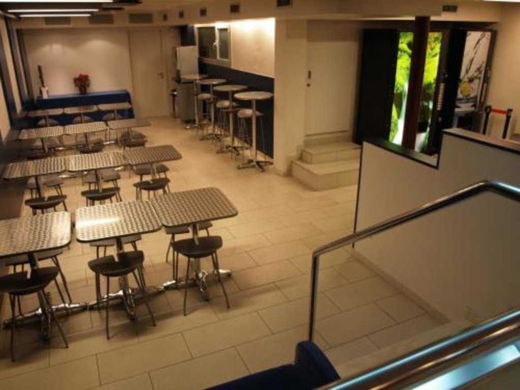 Hostal Lami 4