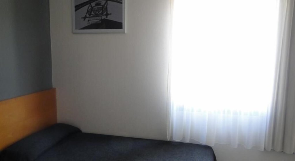 Hostal Lami 9