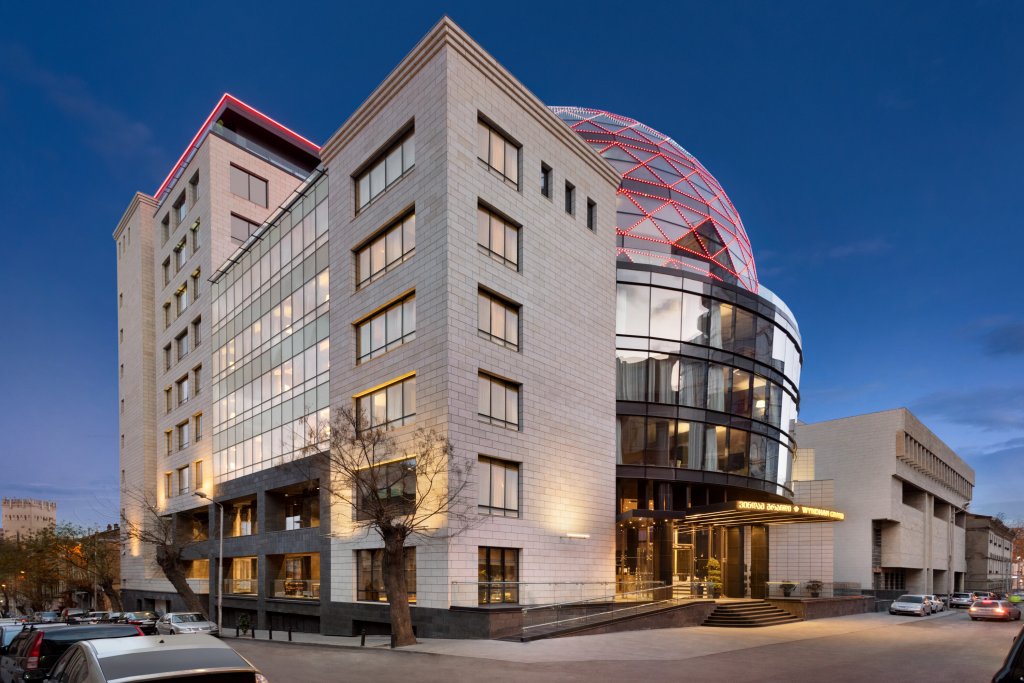 Wyndham Grand Tbilisi 1
