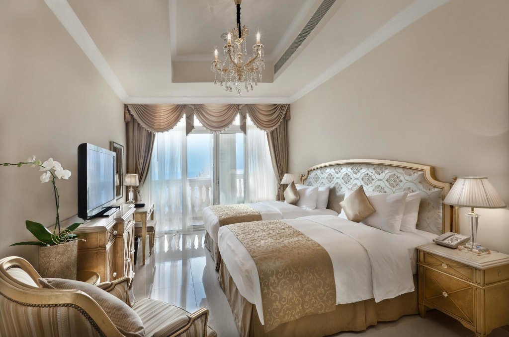 Kempinski Hotel & Residences Palm Jumeirah 6