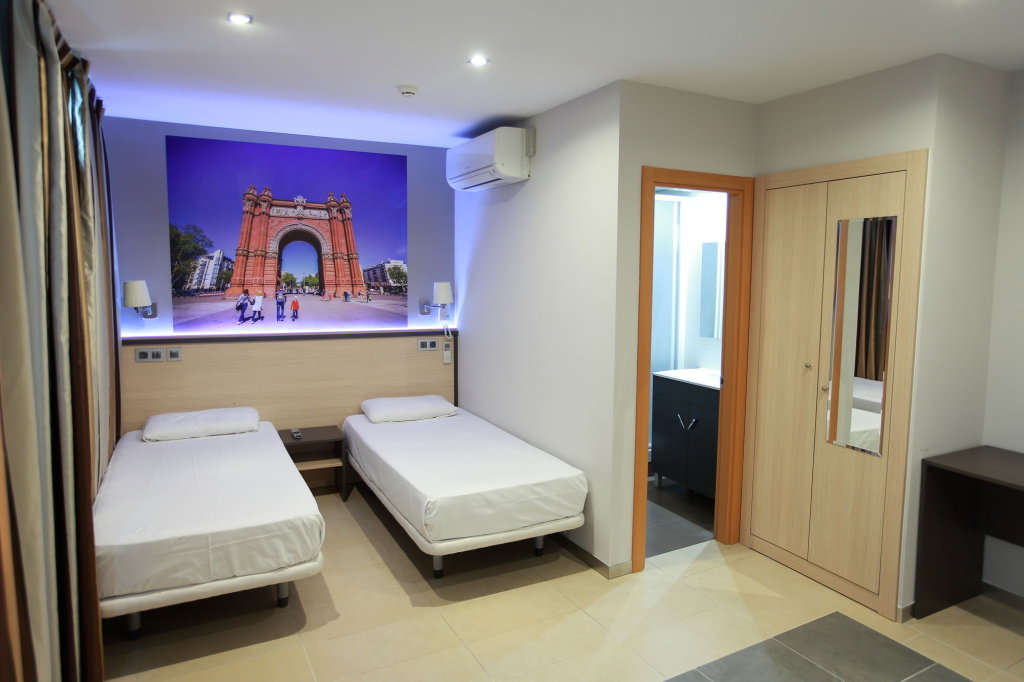 Hostal Las Flores 11
