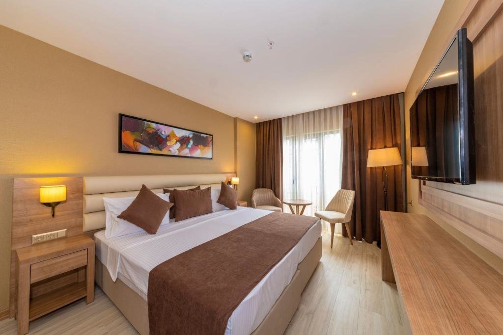 38 Hotel 1