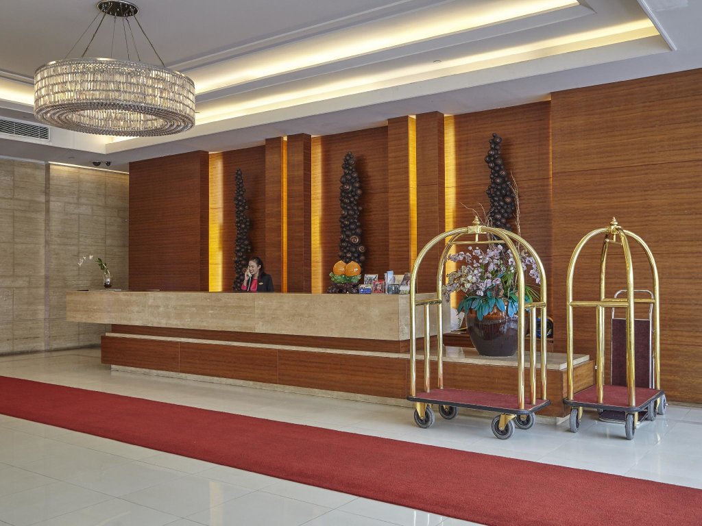 Column Bangkok Hotel 13