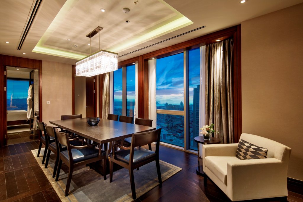 Hilton Istanbul Bomonti Hotel & Conference Center 12