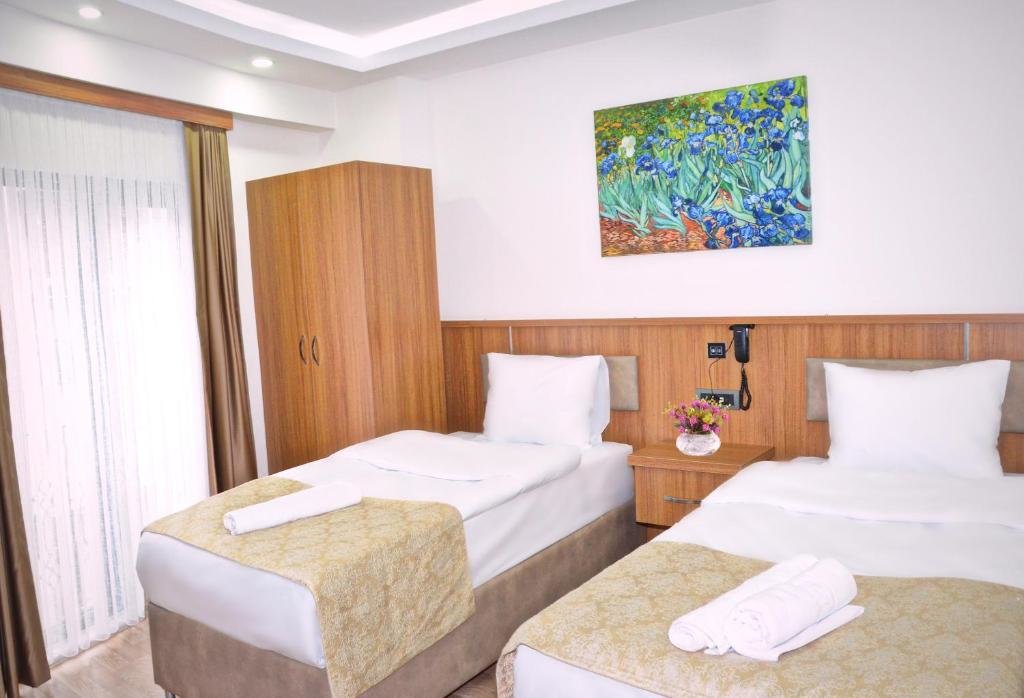 Hotel La SERA 1