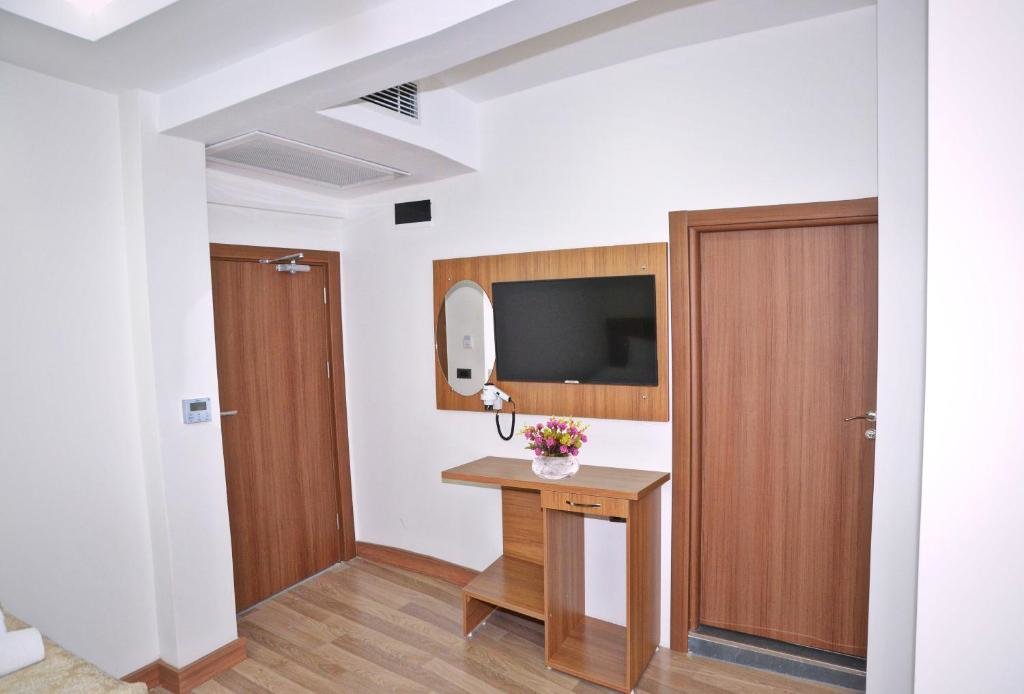 Hotel La SERA 13