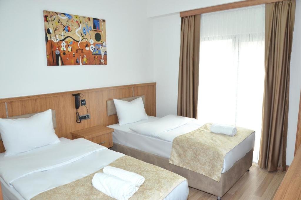 Hotel La SERA 15