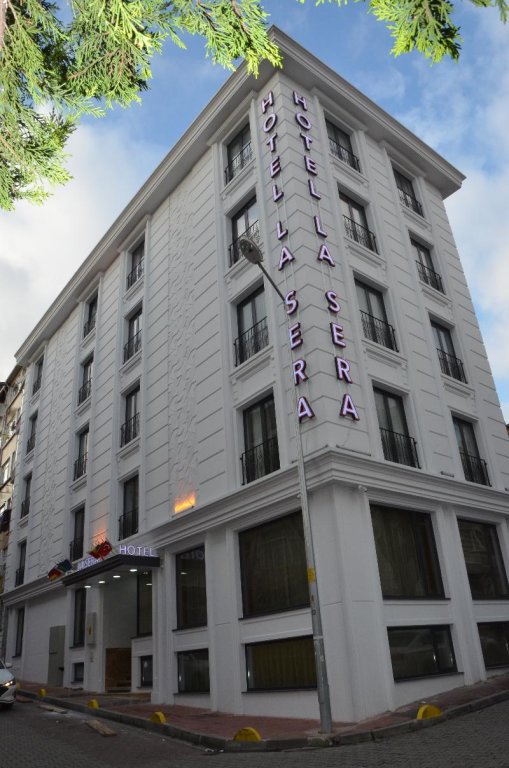 Hotel La SERA 18