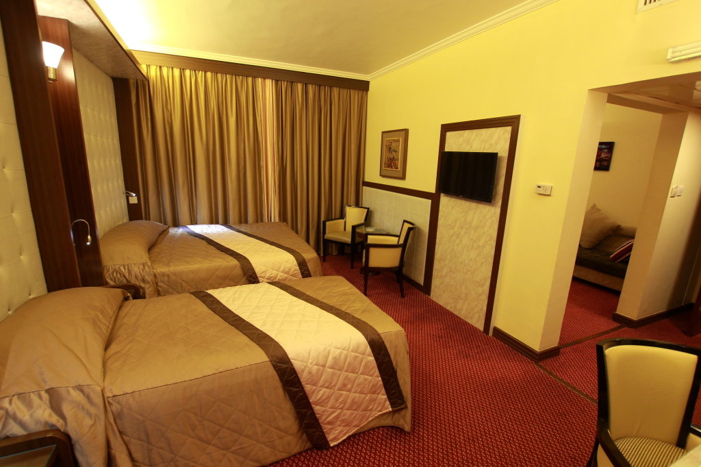 Al Khaleej Grand Hotel 11