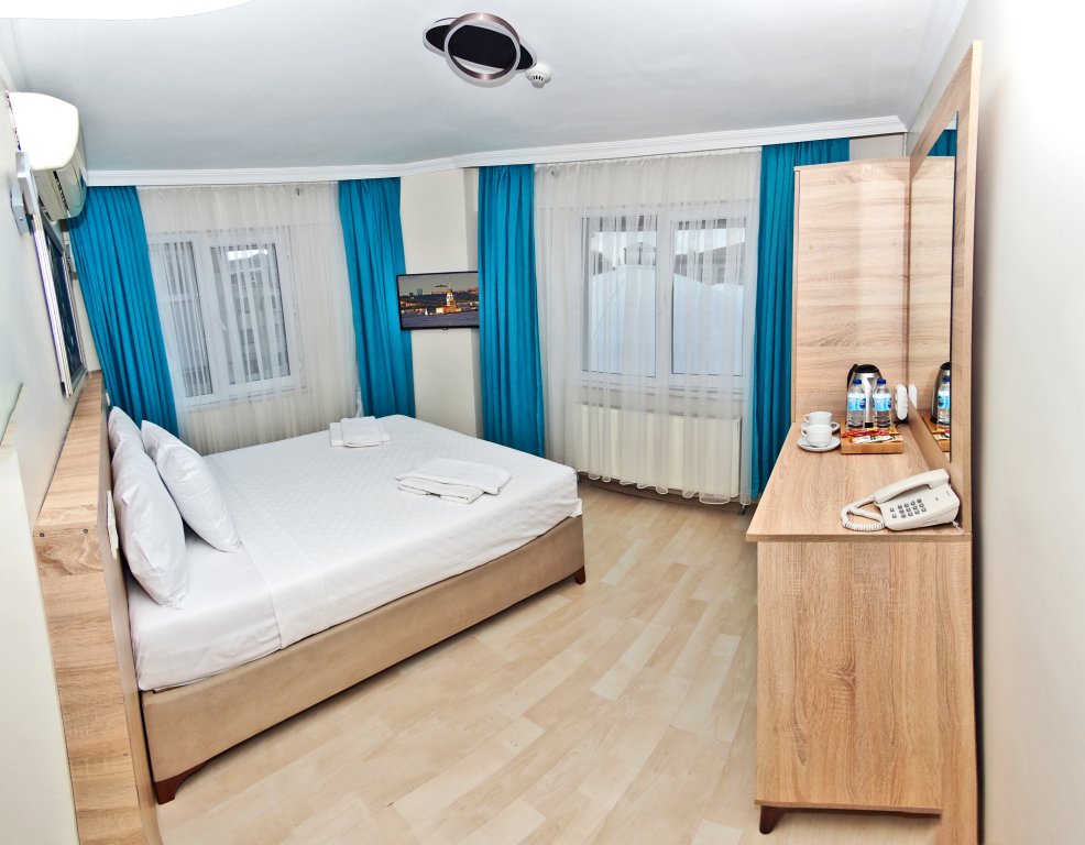 Le Safran Palace Hotel 10