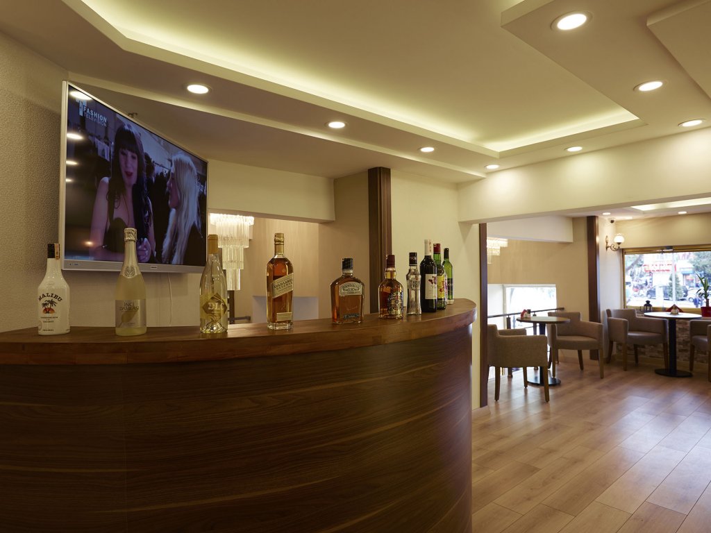 Marmara Place Old City Hotel 11