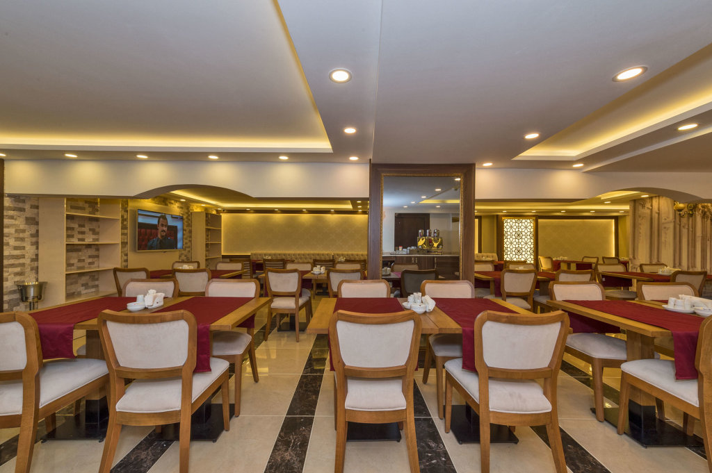 Marmara Place Old City Hotel 8