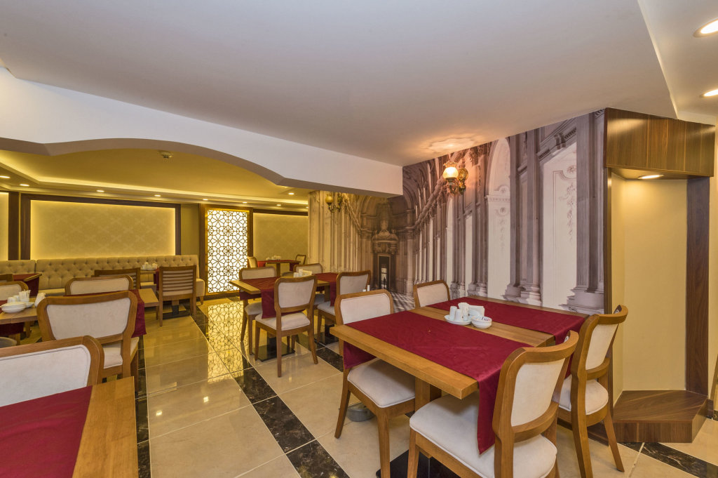 Marmara Place Old City Hotel 9