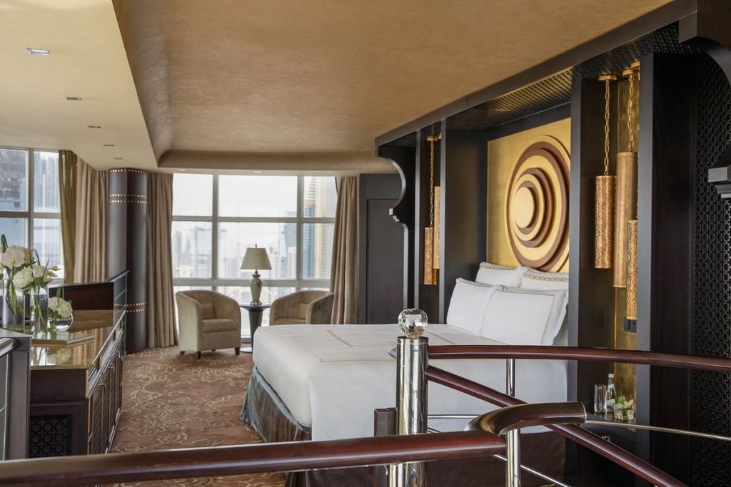 Jumeirah Emirates Towers 18