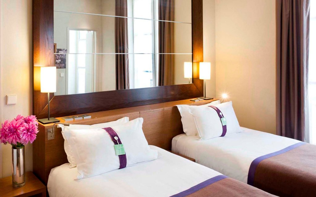 Holiday Inn Paris Elysees, an IHG Hotel 5