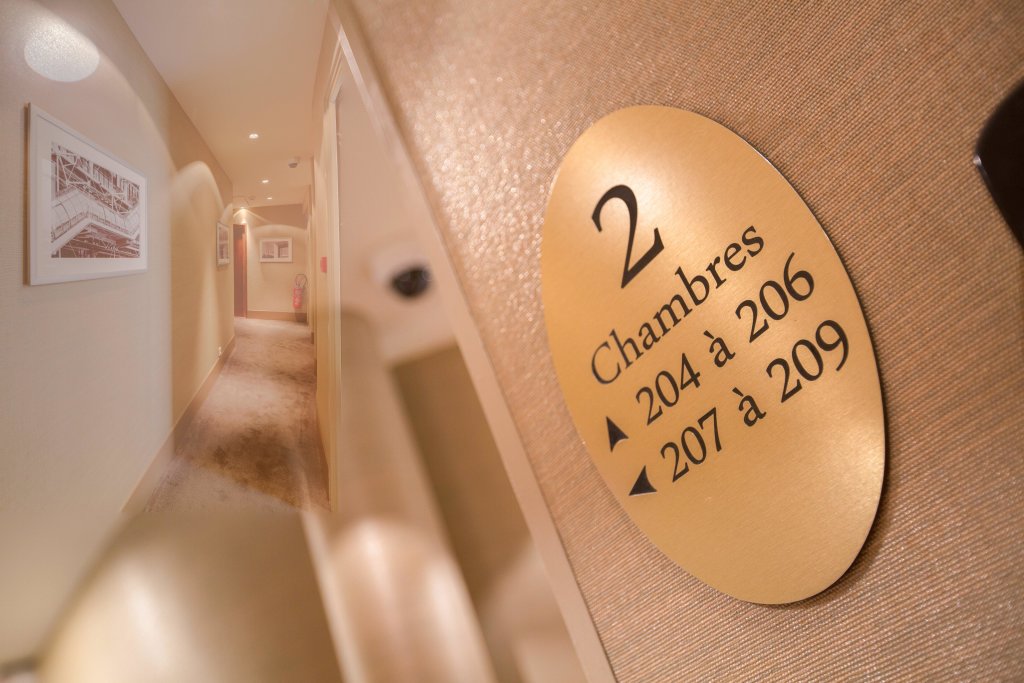 Holiday Inn Paris Elysees, an IHG Hotel 8