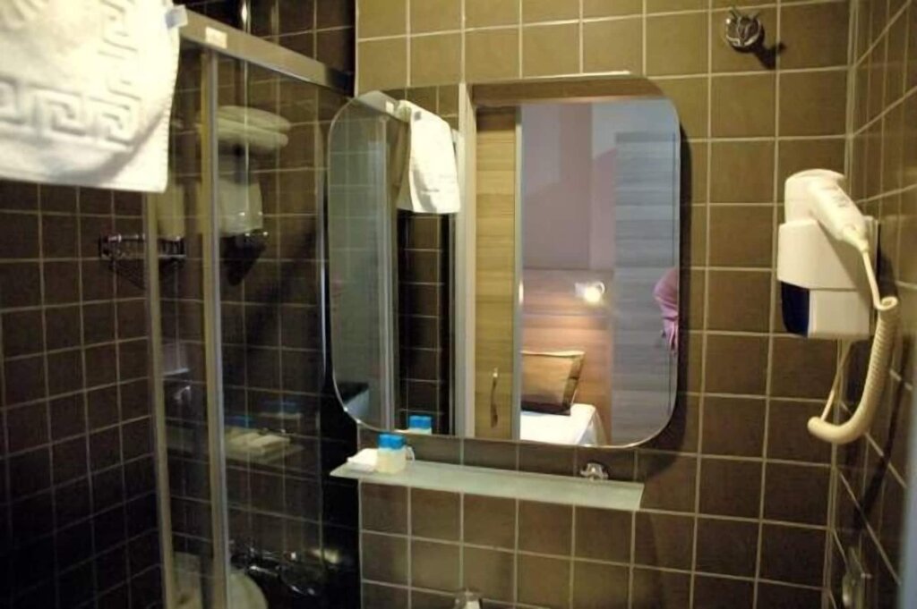 Sinem Hotel 12