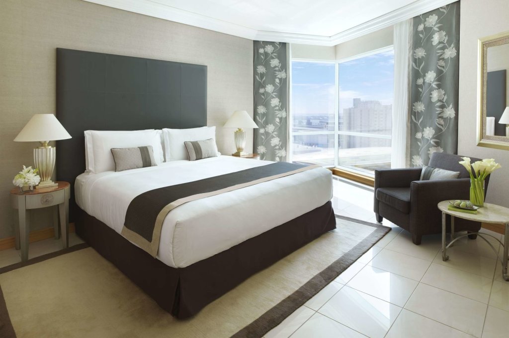 Fairmont Dubai 15
