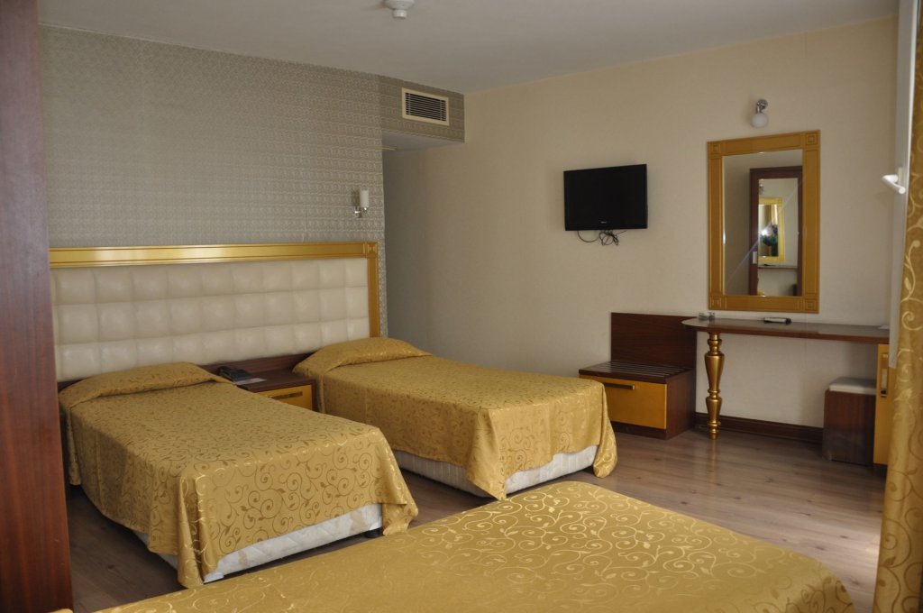 Hotel Kayalar 14