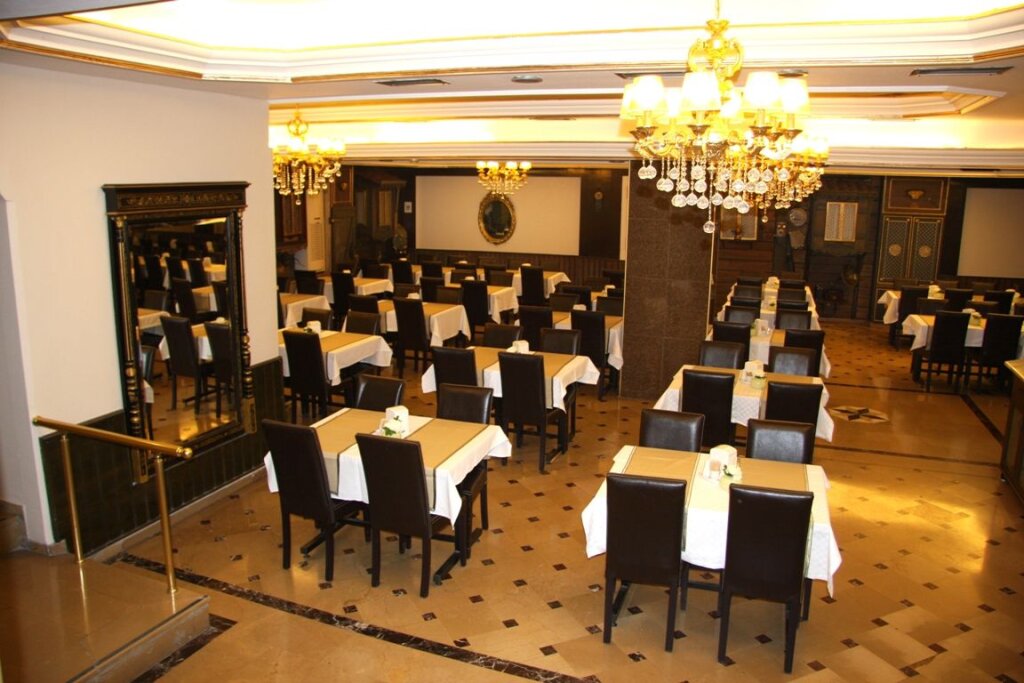 Grand Ant Hotel 16